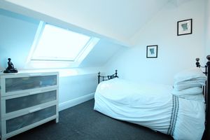 Photo 7- click for photo gallery